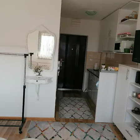 Studio Apartman Zenica Apartment